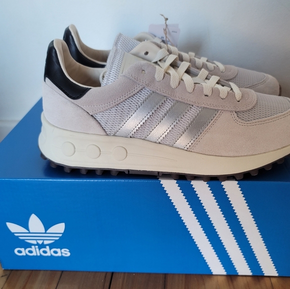 Adidas La Trainer Lux - Picture 3 of 6